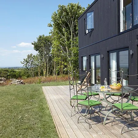 The Wendy House Villa Yarmouth  Exterior photo